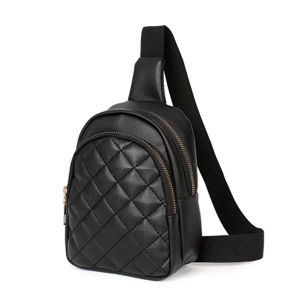 NEW Small Argyle Quilted Sling Crossbody Bag - Picture 1 of 5